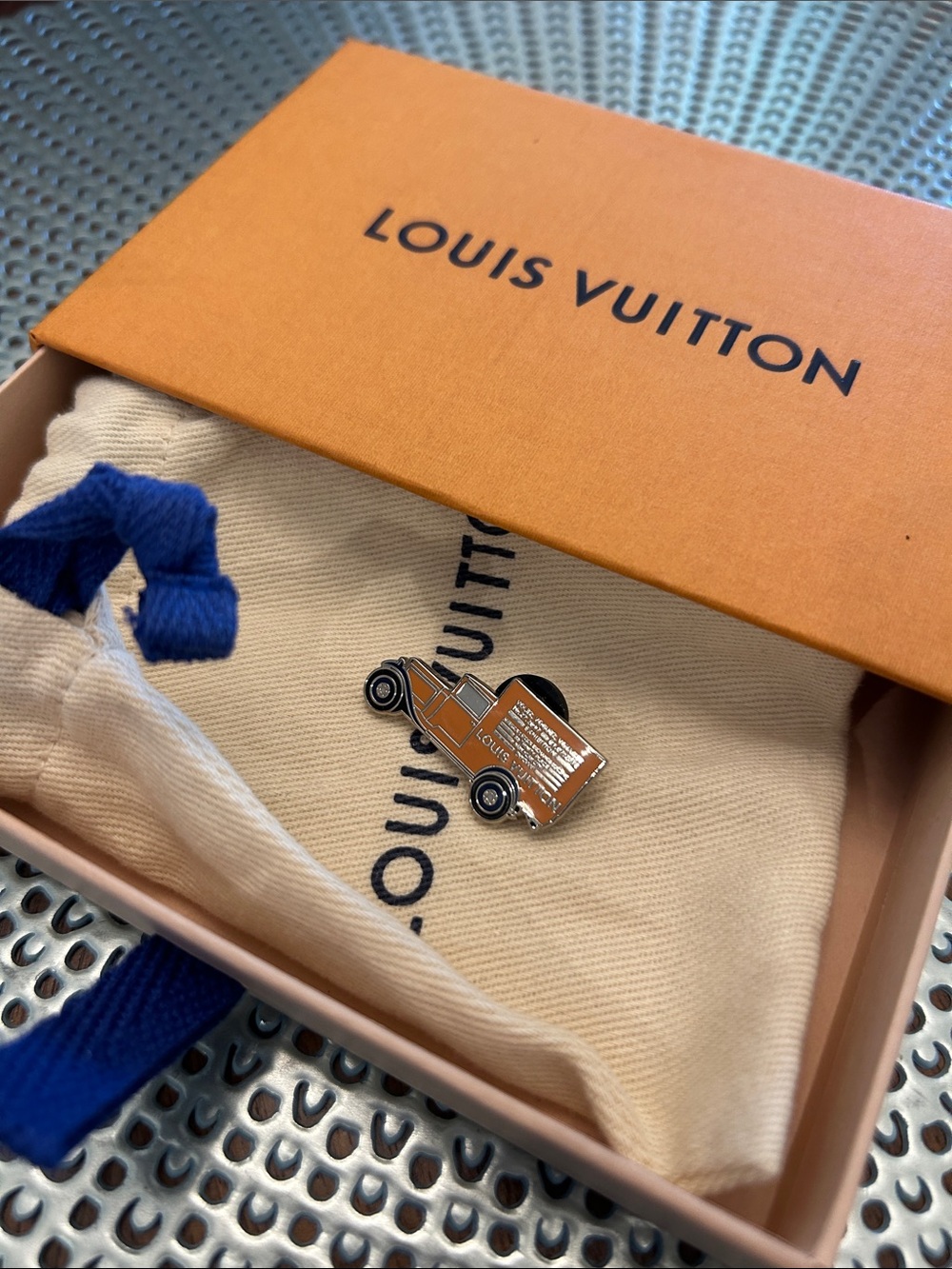 Louis Vuitton Orange and Black Vintage Truck 🛻 Pin Accent